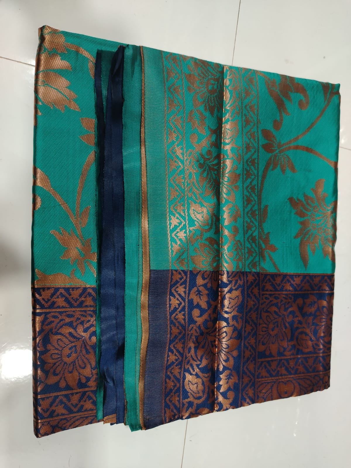 Copper Queen Elegant Saree - Sea Green